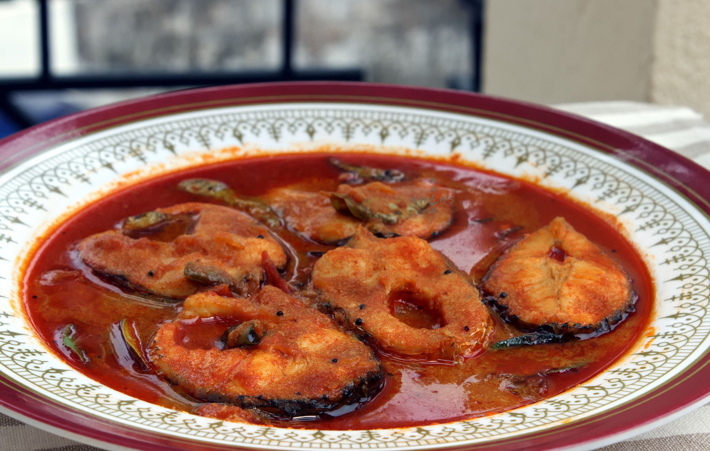 Meen Kuzhambu (Traditional Fish Tamarind Curry) Recipe