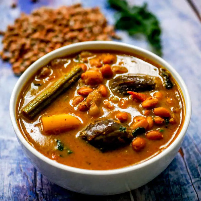 Kathirikai Kara Kuzhambu (Brinjal Spicy Tamarind Gravy) Recipe